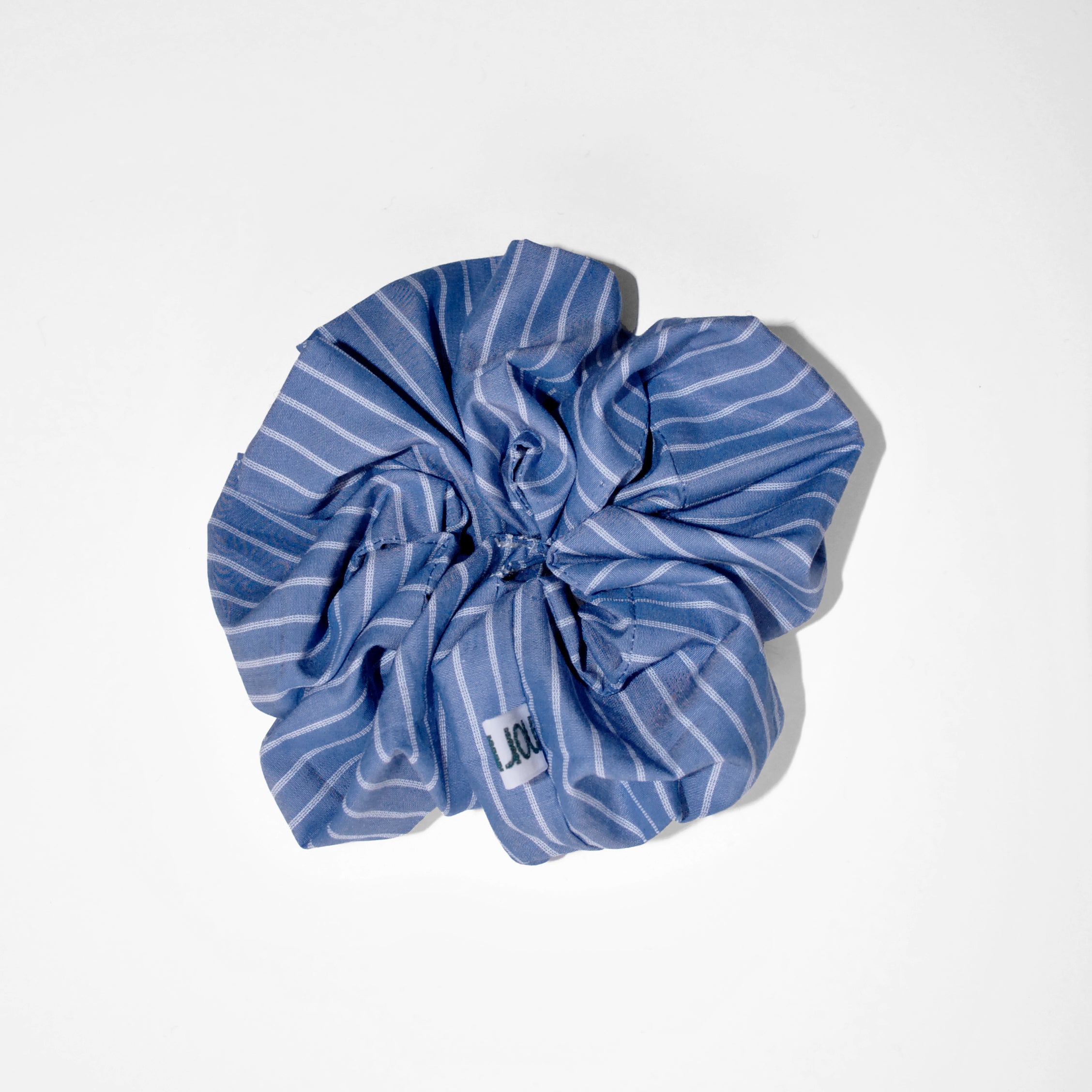 scrunchie 016 - blue poplin stripe