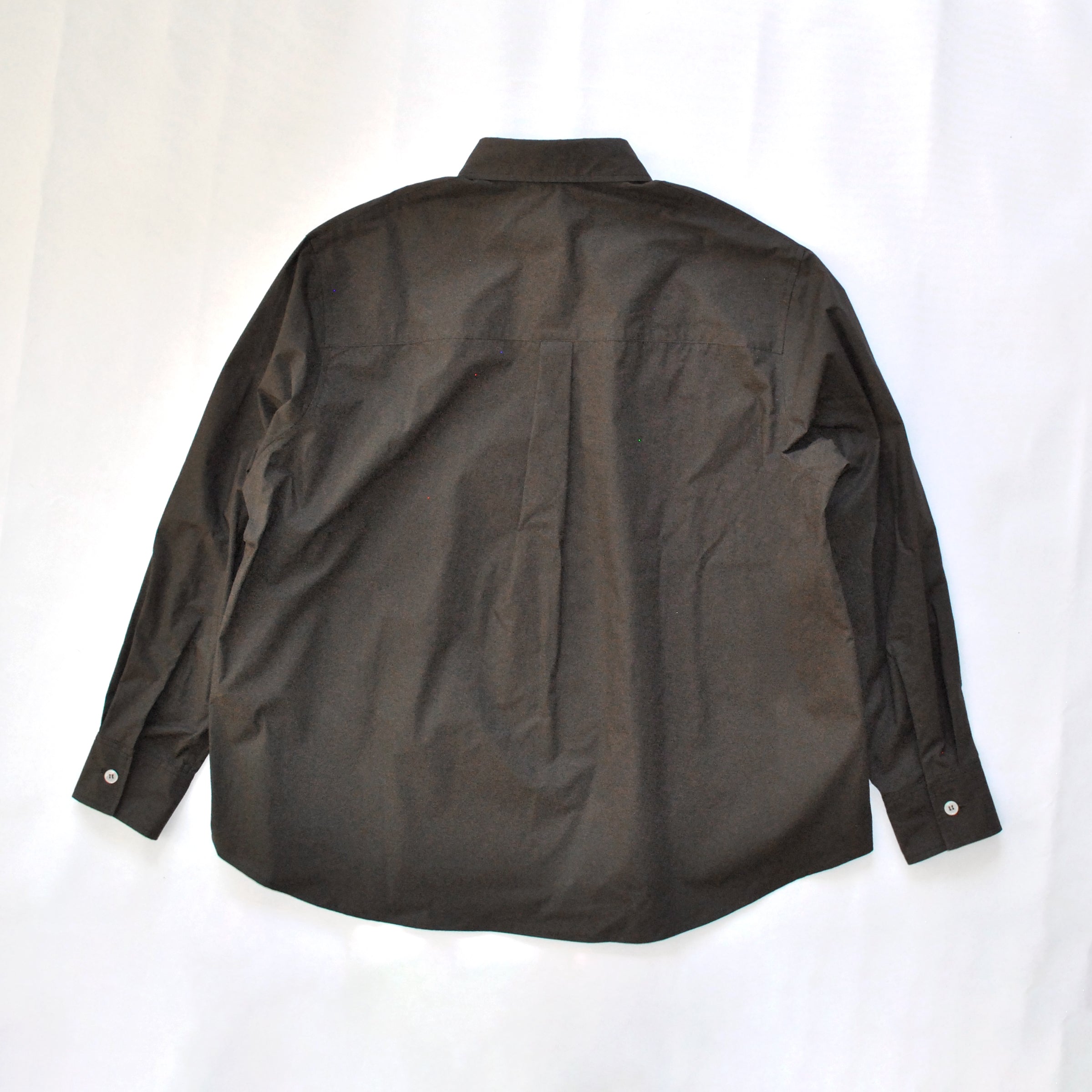 uni shirt olive
